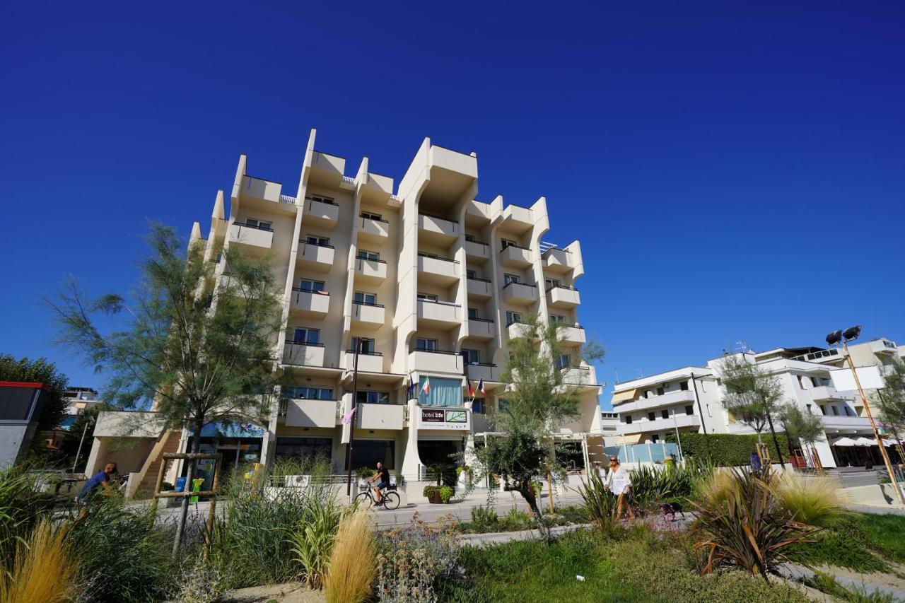 Hotel Life Rimini Exterior photo